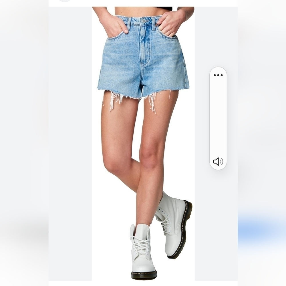Zara cut outs on the pockets size 0